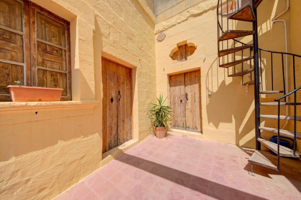 גאסרי Razzett Warda B&B מראה חיצוני תמונה